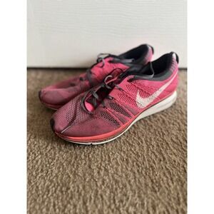 Nike Flyknit Trainer Shoes Mens Size 11 Pink Gray 532984-611 Running Sneaker